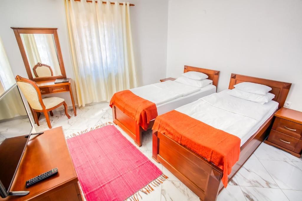 Отель Hotel Palata Venezia Улцинь