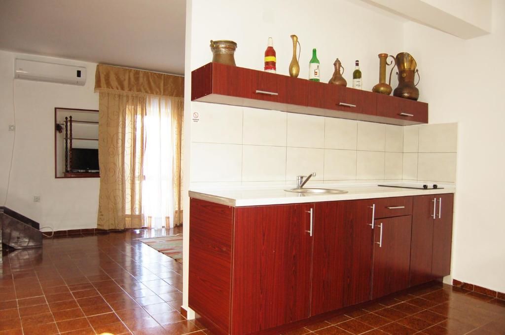 Отель Hotel Palata Venezia Улцинь