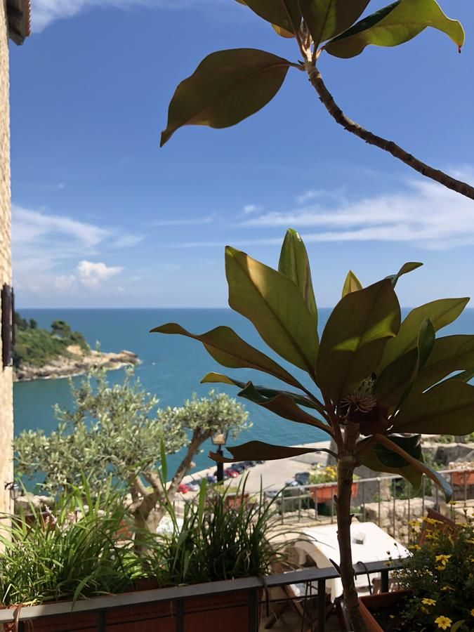 Отель Hotel Palata Venezia Улцинь