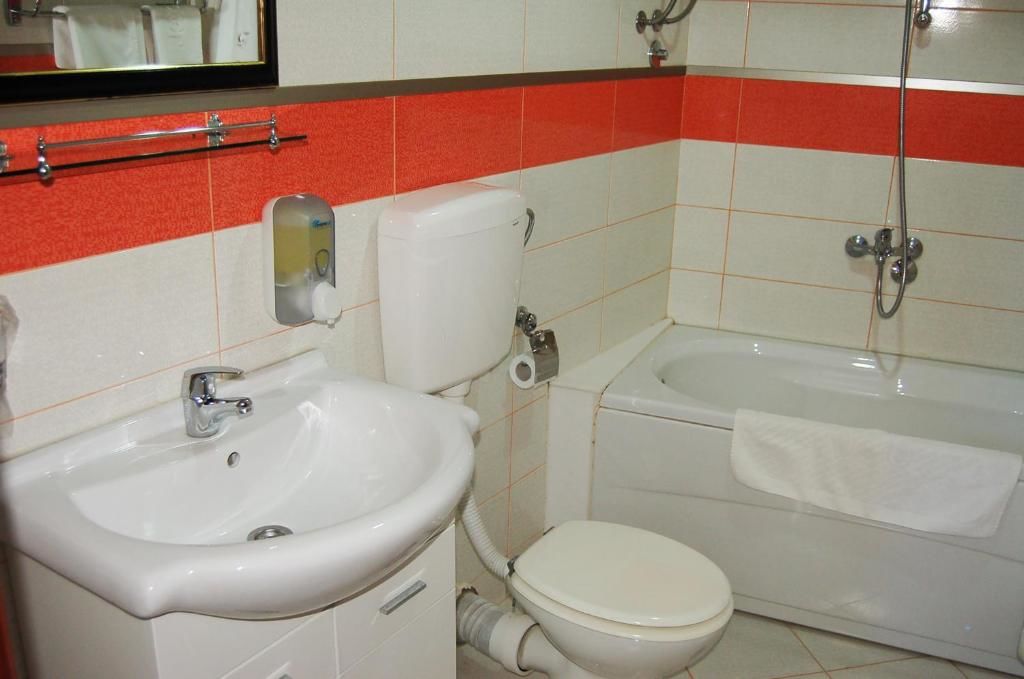 Отель Hotel Palata Venezia Улцинь