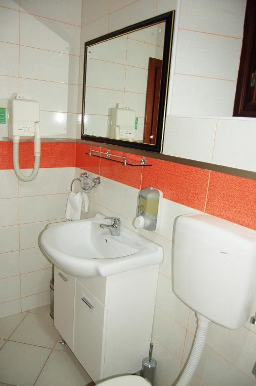 Отель Hotel Palata Venezia Улцинь