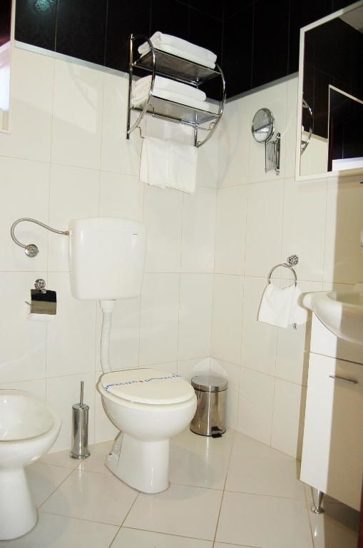 Отель Hotel Palata Venezia Улцинь-101