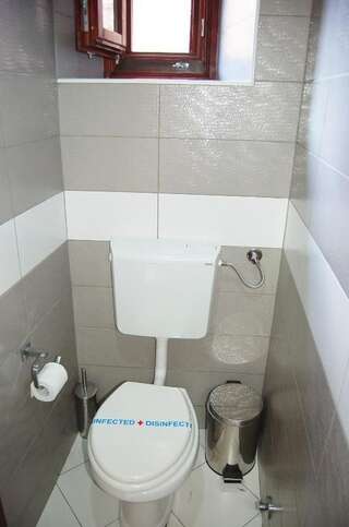 Отель Hotel Palata Venezia Улцинь Апартаменты с 2 спальнями и балконом-7