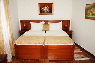 Отель Hotel Palata Venezia Улцинь Апартаменты с 2 спальнями и балконом-25