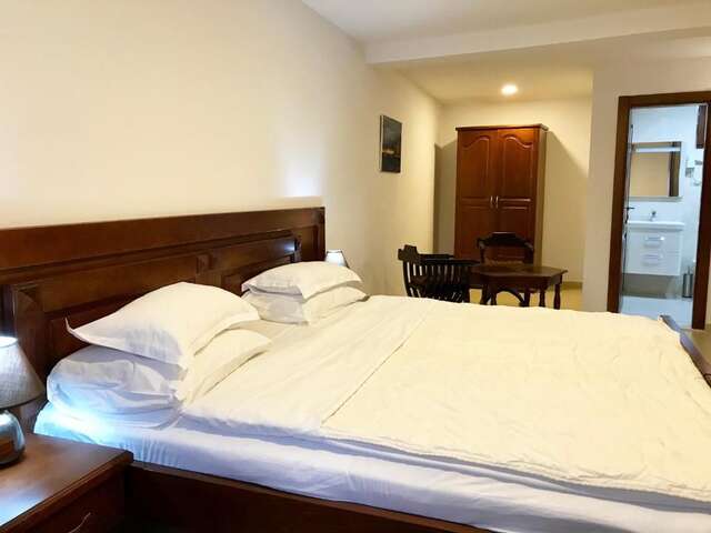 Отель Hotel Palata Venezia Улцинь-184