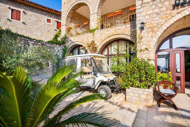 Отель Hotel Palata Venezia Улцинь-23