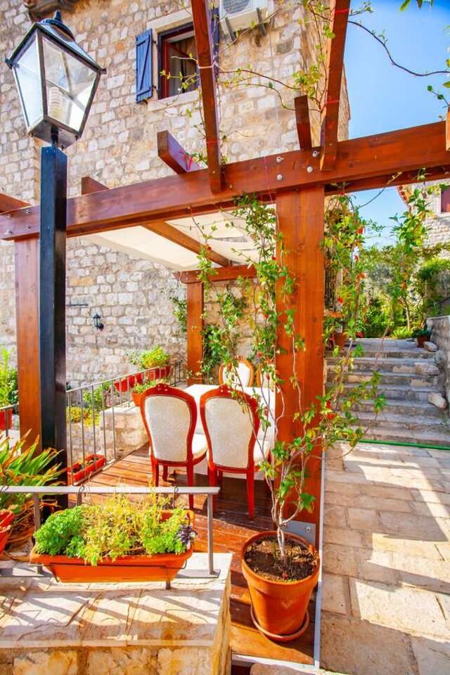 Отель Hotel Palata Venezia Улцинь-28