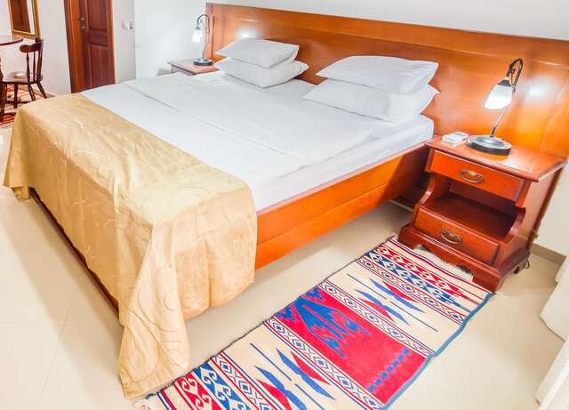 Отель Hotel Palata Venezia Улцинь-6