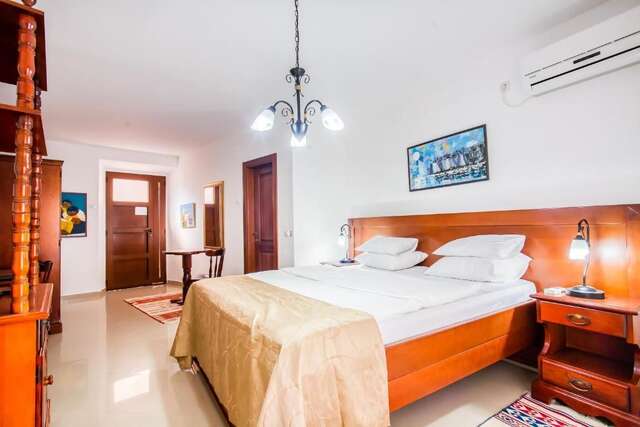 Отель Hotel Palata Venezia Улцинь-48