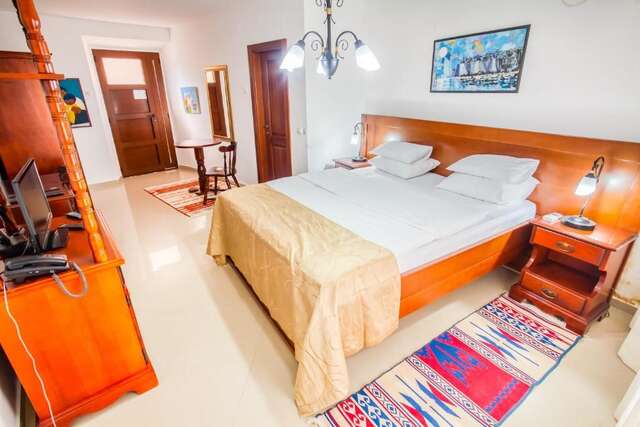 Отель Hotel Palata Venezia Улцинь-50