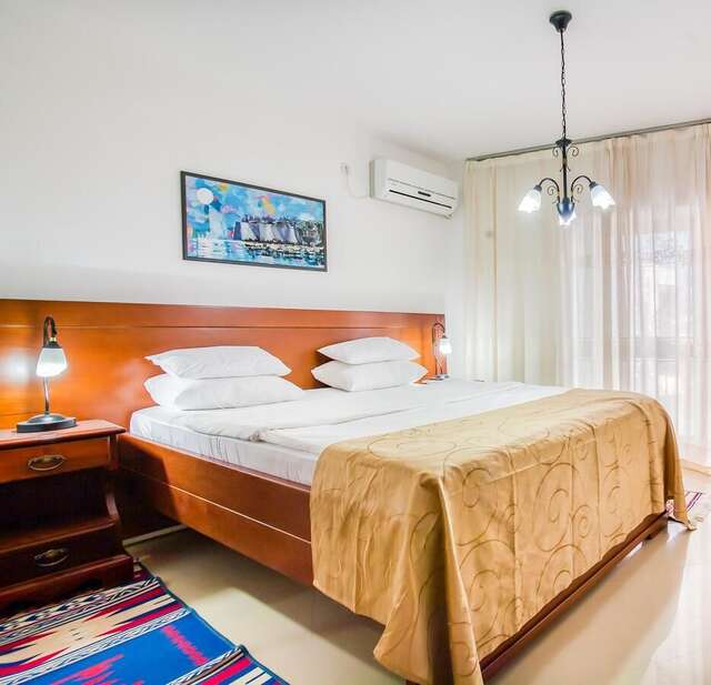 Отель Hotel Palata Venezia Улцинь-8