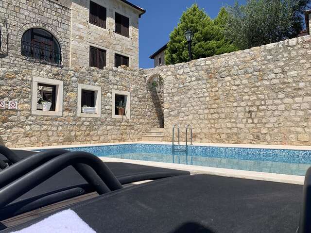 Отель Hotel Palata Venezia Улцинь-10