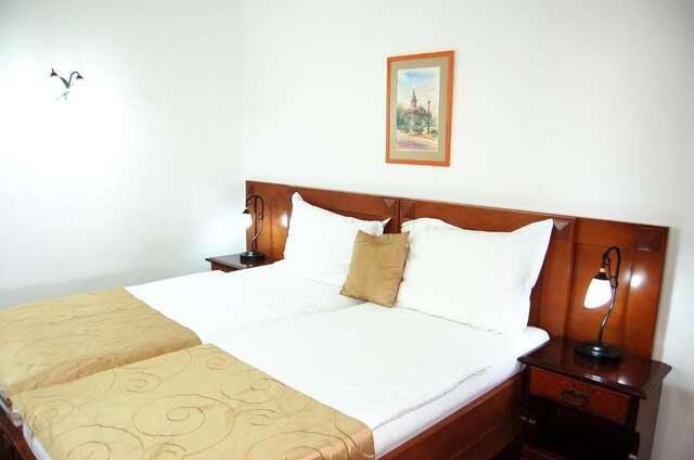 Отель Hotel Palata Venezia Улцинь-82